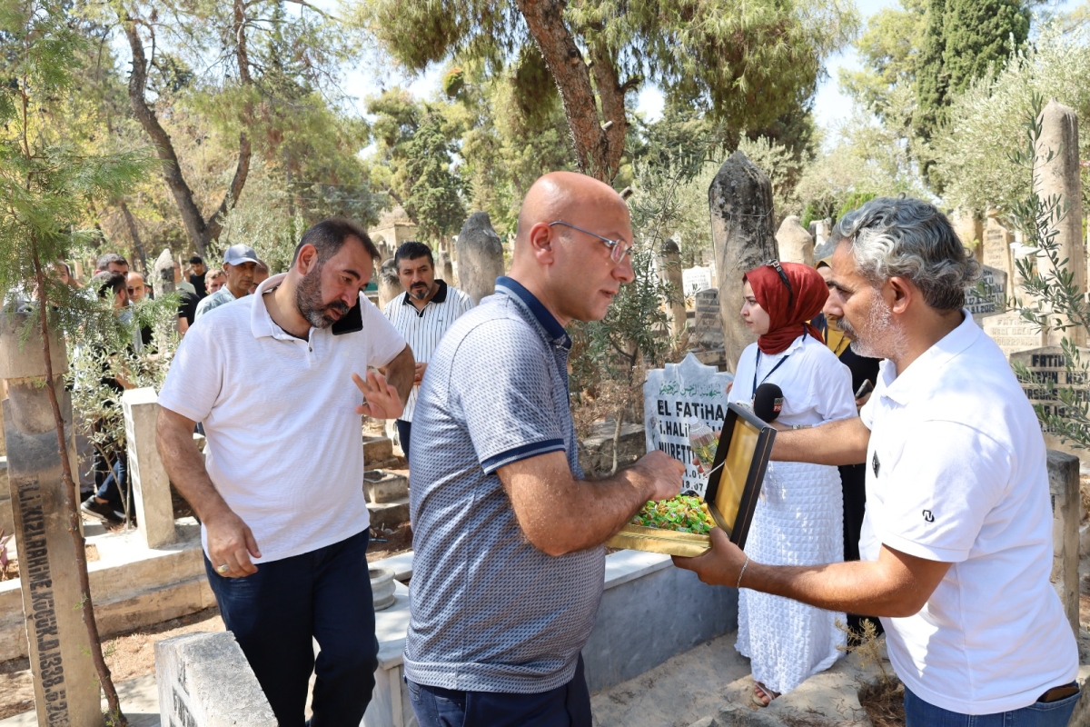 İHA Muhabiri Muhammet Abdülkadir Esen, Mezarında Anıldı