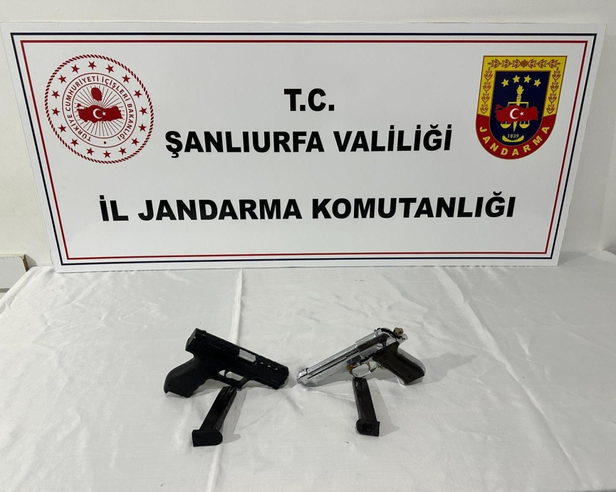 Şanlıurfa’da Ruhsatsız Silah Operasyonu: Çok Sayıda Silah ve Mühimmat Ele Geçirildi