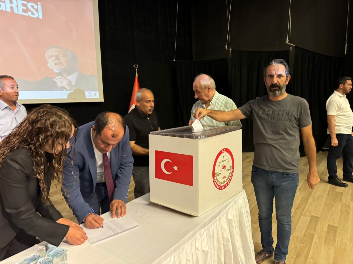 CHP Birecik’te 39. Olağan İlçe Kongresini Yaptı