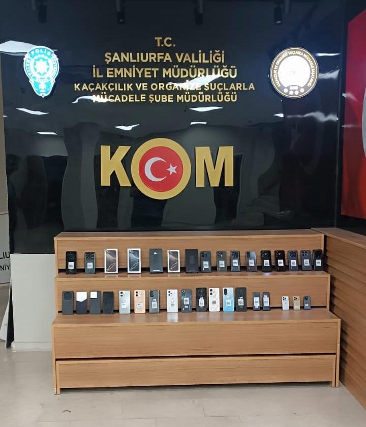 Şanlıurfa’da Kaçakçılık Operasyonları: Binlerce Kaçak Ürün Ele Geçirildi