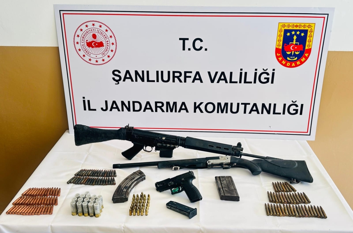 Bozova’da Silah Operasyonu: Piyade Tüfeği ve Tabancalar Ele Geçirildi