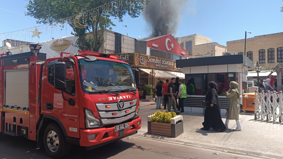 Şanlıurfa’da Korkutan Yangın! Ocakbaşında Çıkan Alevler Paniğe Neden Oldu
