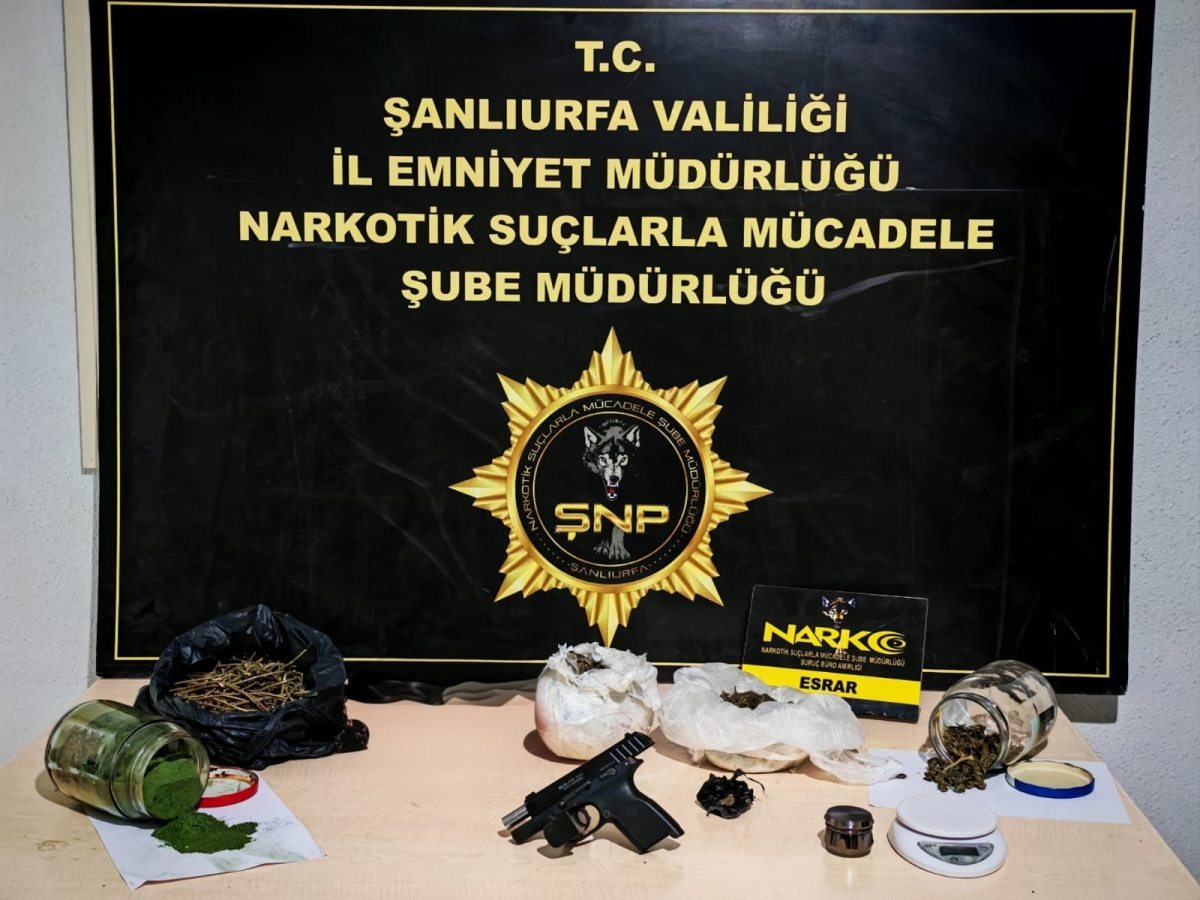 Şanlıurfa’da Narkotik Operasyonu: Uyuşturucu, Silah ve 24 Bin Lira Ele Geçirildi