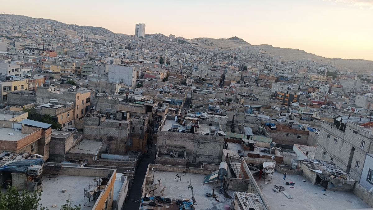 Şanlıurfa’da Damlar Çöplüğe Döndü!