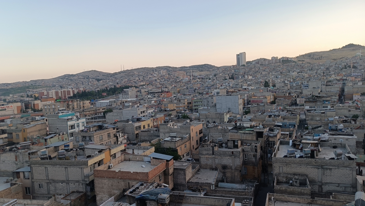 Şanlıurfa’da Damlar Çöplüğe Döndü!