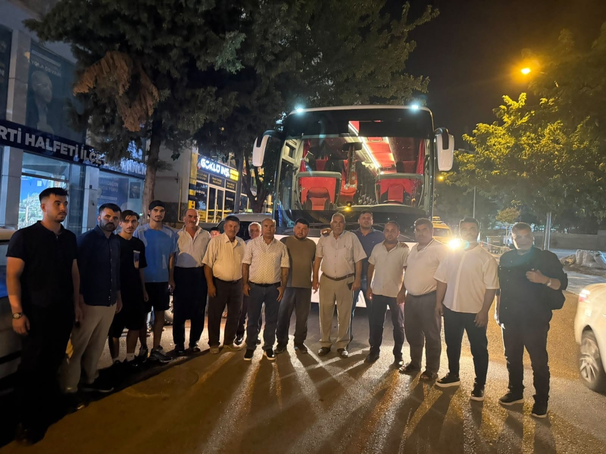 AK Parti Şanlıurfa Teşkilatlarından Malazgirt Zaferi Programına Yoğun Katılım