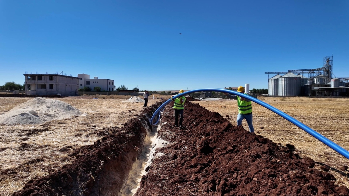 ŞUSKİ’DEN HİLVAN’DA YENİ YERLEŞİM BÖLGELERİNE ALTYAPI HAMLESİ