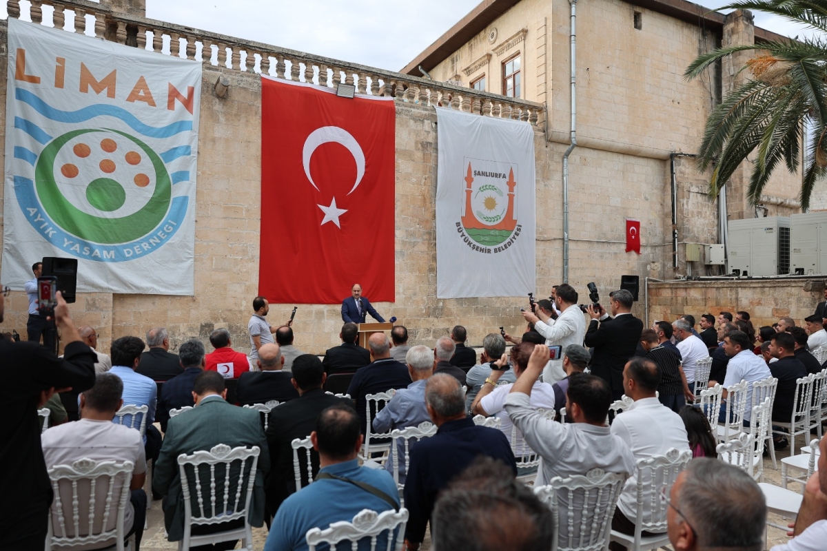 ŞANLIURFA’DA UMUT BÜYÜYOR: LİMAN AYIK’TA 24 GENÇ DAHA MEZUN OLDU