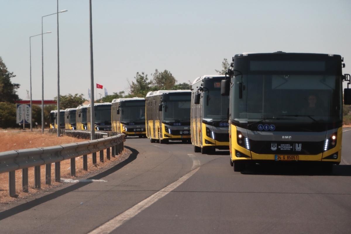 BÜYÜKŞEHİR, ULAŞIM FİLOSUNU 50 OTOBÜSLE BÜYÜTÜYOR