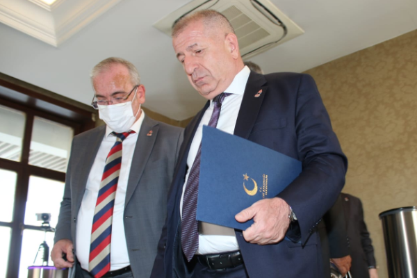 Özdağ'dan Kemal Kılıçdaroğlu ve Özgür Özel'e tepki