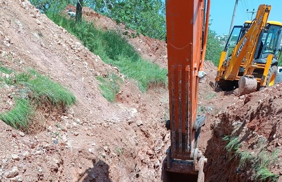 Şanlıurfa'da göçük altında kalan işçi hayatını kaybetti