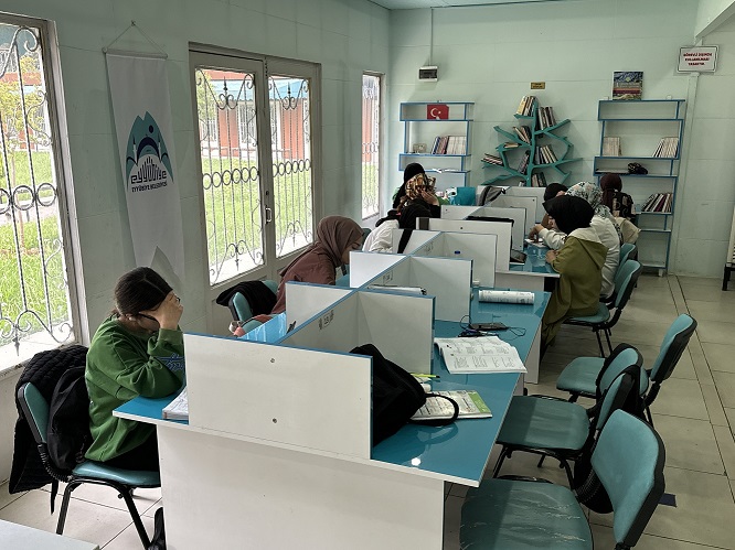 Eyyübiyeli Gençler Eğitim Otaklarında Kampa Girdi