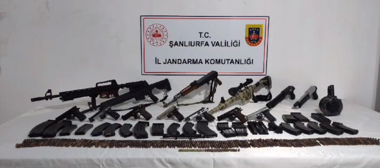 Siverek'te Silah ve Mühimmat Kaçakçılığı Operasyonu: İşte Ele Geçirilenler!
