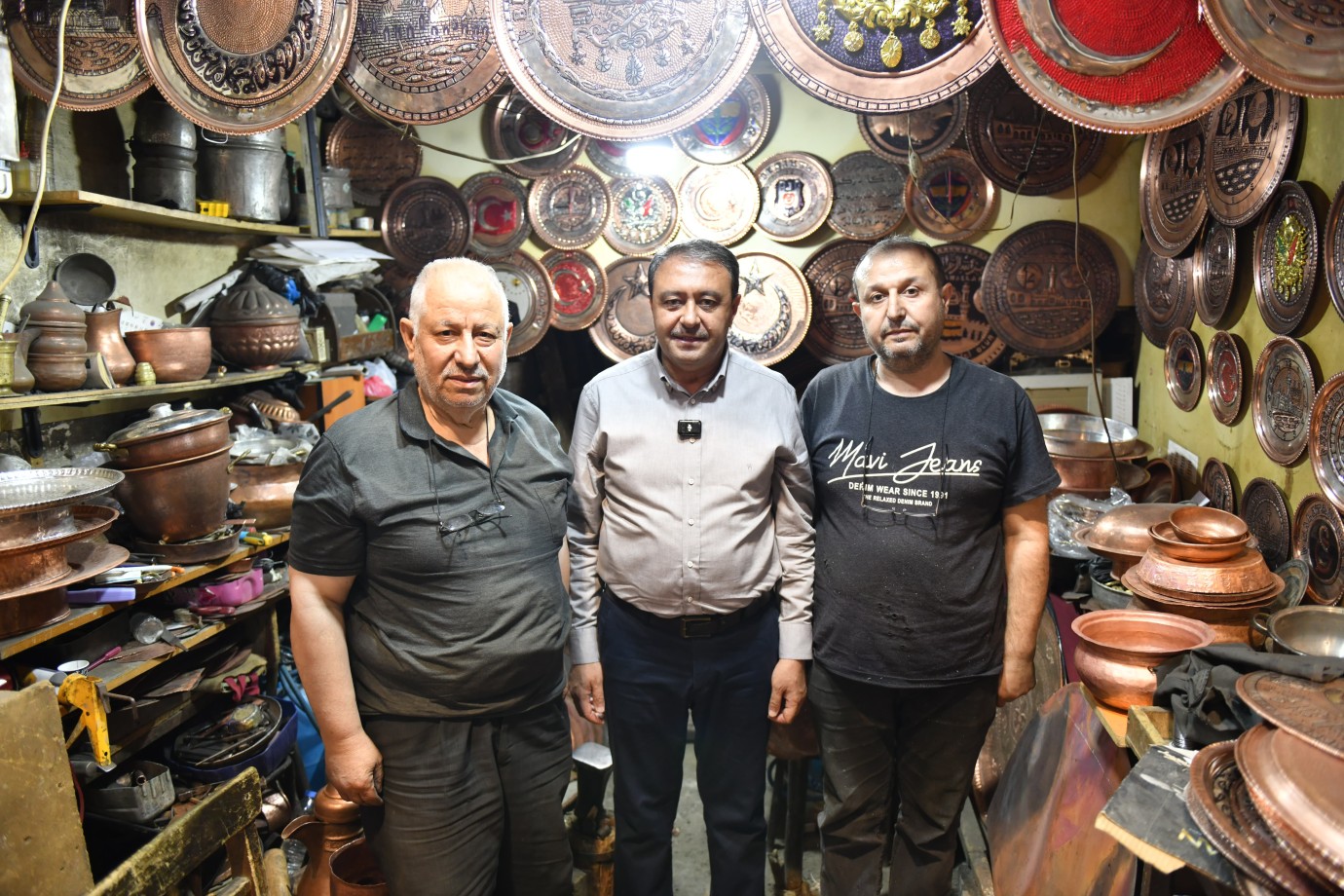 VALİ ŞILDAK TARİHİ ÇARŞILARDA EL SANATLARI USTALARI VE ESNAFI ZİYARET ETTİ