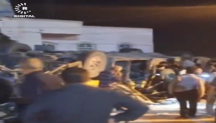 Pakistanlıları Taşıyan Otobüs Devrildi: 28 Ölü, 23 Yaralı