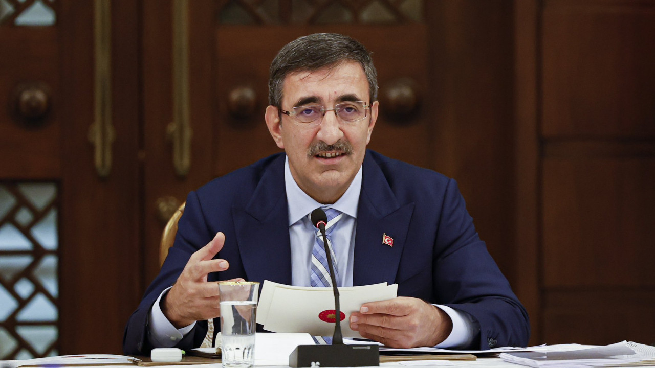 Cumhurbaşkanı Yardımcısı Cevdet Yılmaz'dan Spekülatif Yorumlara Tepki