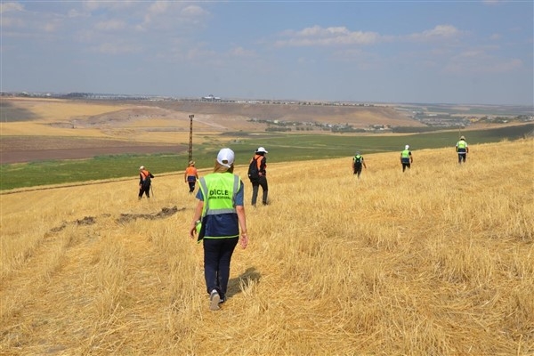 Dicle Arama Kurtarma ekipleri, kayıp çocuk Narin için seferber oldu