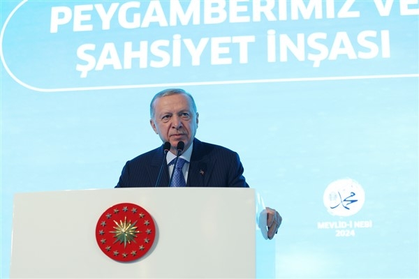 Cumhurbaşkanı Erdoğan'dan Mevlid Kandili mesajı
