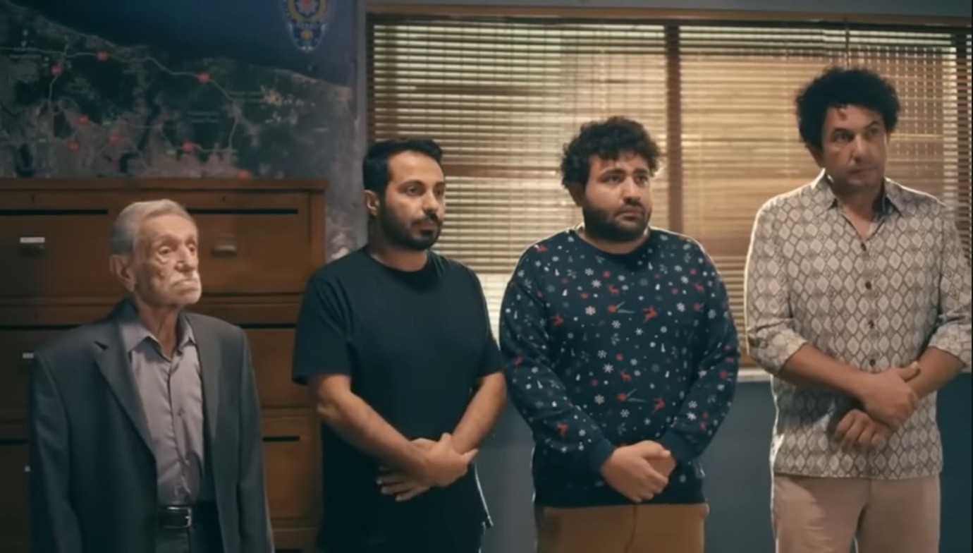 Özgür Aksoy Anunnakiler ile izleyicileri gülümsetti
