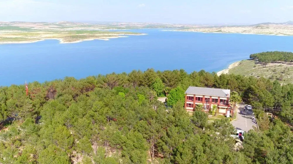 Bozova Çatak Sosyal Tesisleri İhmal Ediliyor
