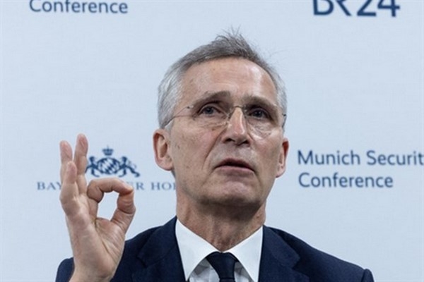 Stoltenberg, Donald Trump'ı tebrik etti