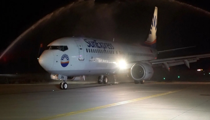 Şanlıurfa ve Antalya Arasında İlk Direkt Uçuş Sevinci