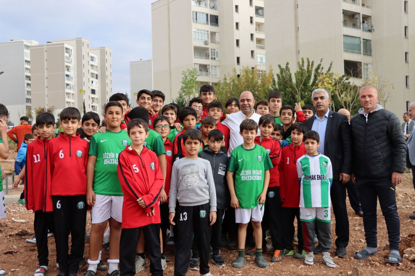 Karaköprü’de 11 Kasım Milli Ağaçlandırma Günü Etkinliği Düzenlendi