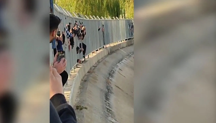 Şanlıurfa'da Yürek Burkan Olay: Cansız Bedenini Görüntülemek İçin Yarıştılar
