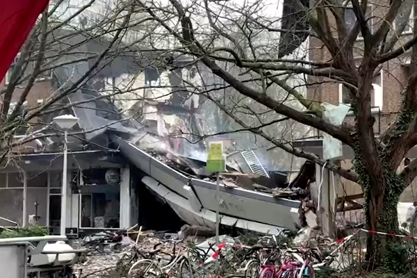 Lahey'deki apartman bloğu patlamasında en az dört kişi öldü