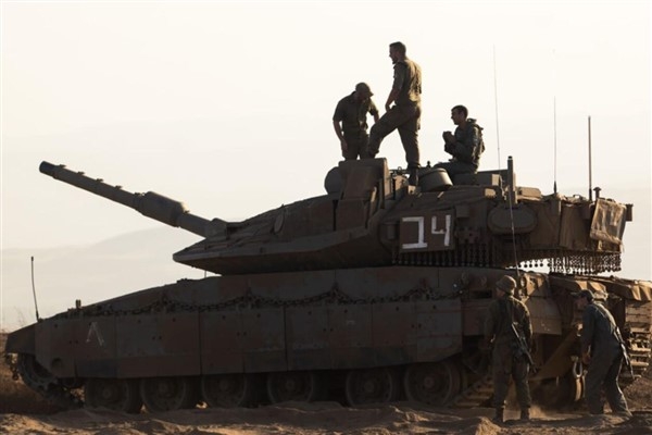 Katar, Suudi Arabistan ve Irak, İsrail'in Suriye'deki toprak gaspını kınadı