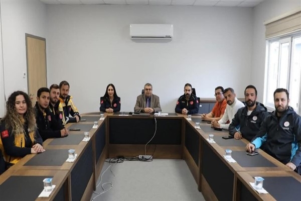 Hatay'da sağlık çalışanlarına teşekkür belgesi takdim edildi