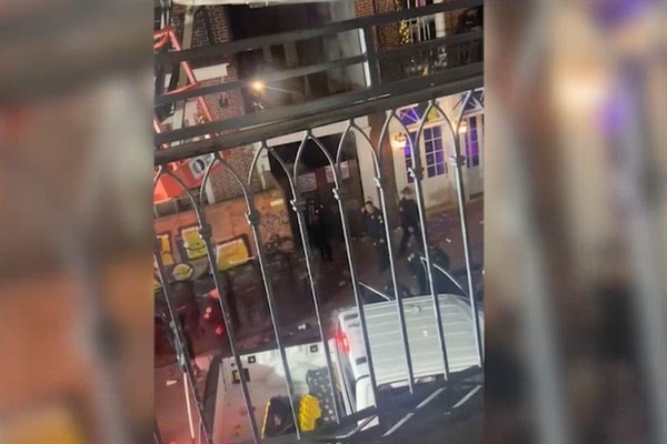 New Orleans'taki saldırıda kullanılan araçta IŞİD bayrağı bulundu