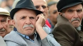 Asgari ücreti nokta atışı bilmişti: Emekli bayram ikramiyesi için rakam verdi