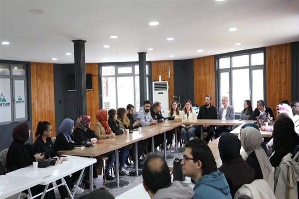 Diyarbakır'da kitap okuma alışkanlığını yaygınlaştıran sosyal proje