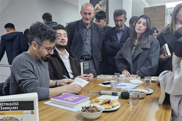 Şırnak Balveren Bilgi Evi'nde kültür ve sanat etkinlikleri devam ediyor