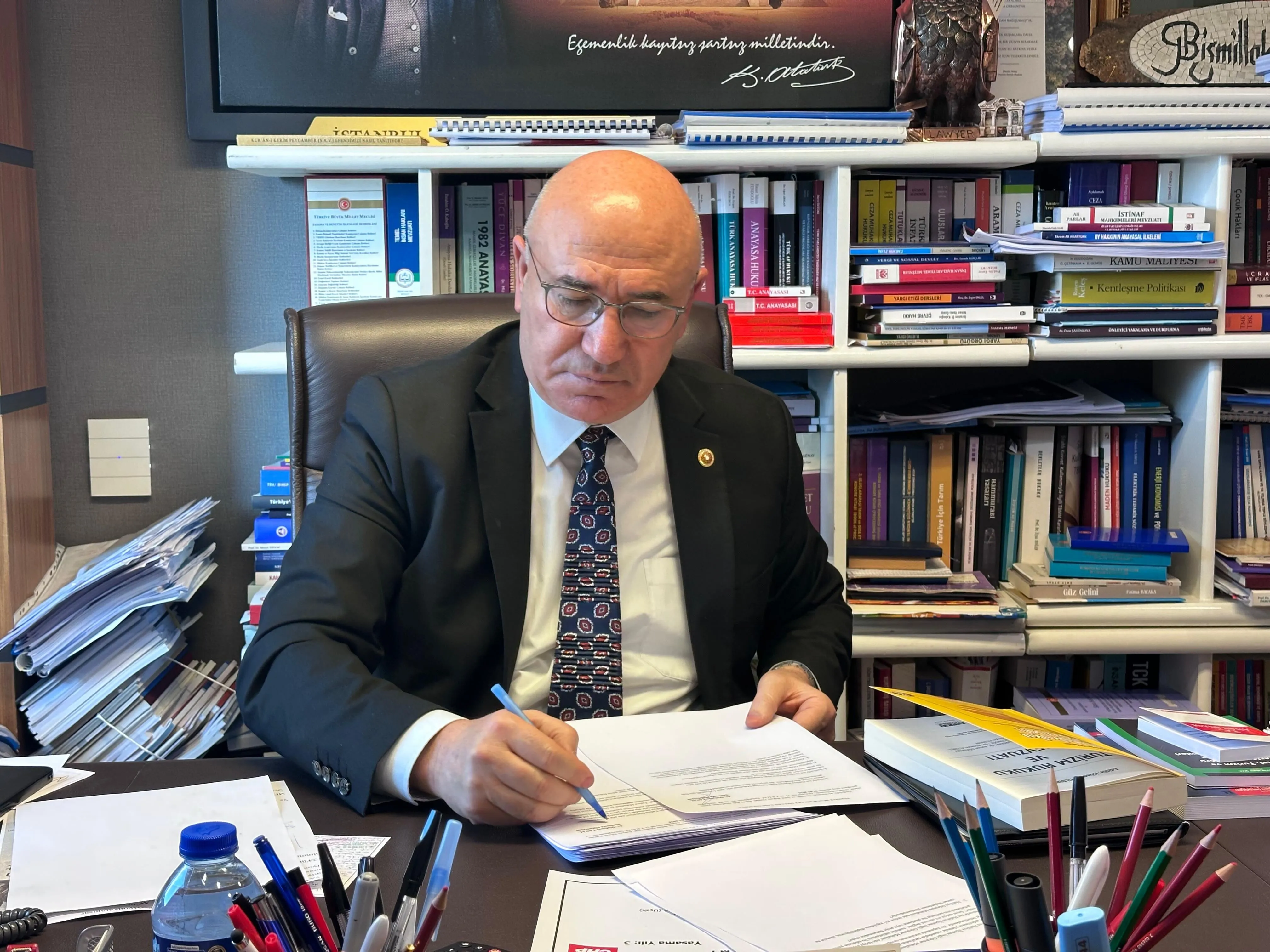 CHP'li Mahmut Tanal'dan Harran Üniversitesi'ne Hukuk Fakültesi İçin Başvuru