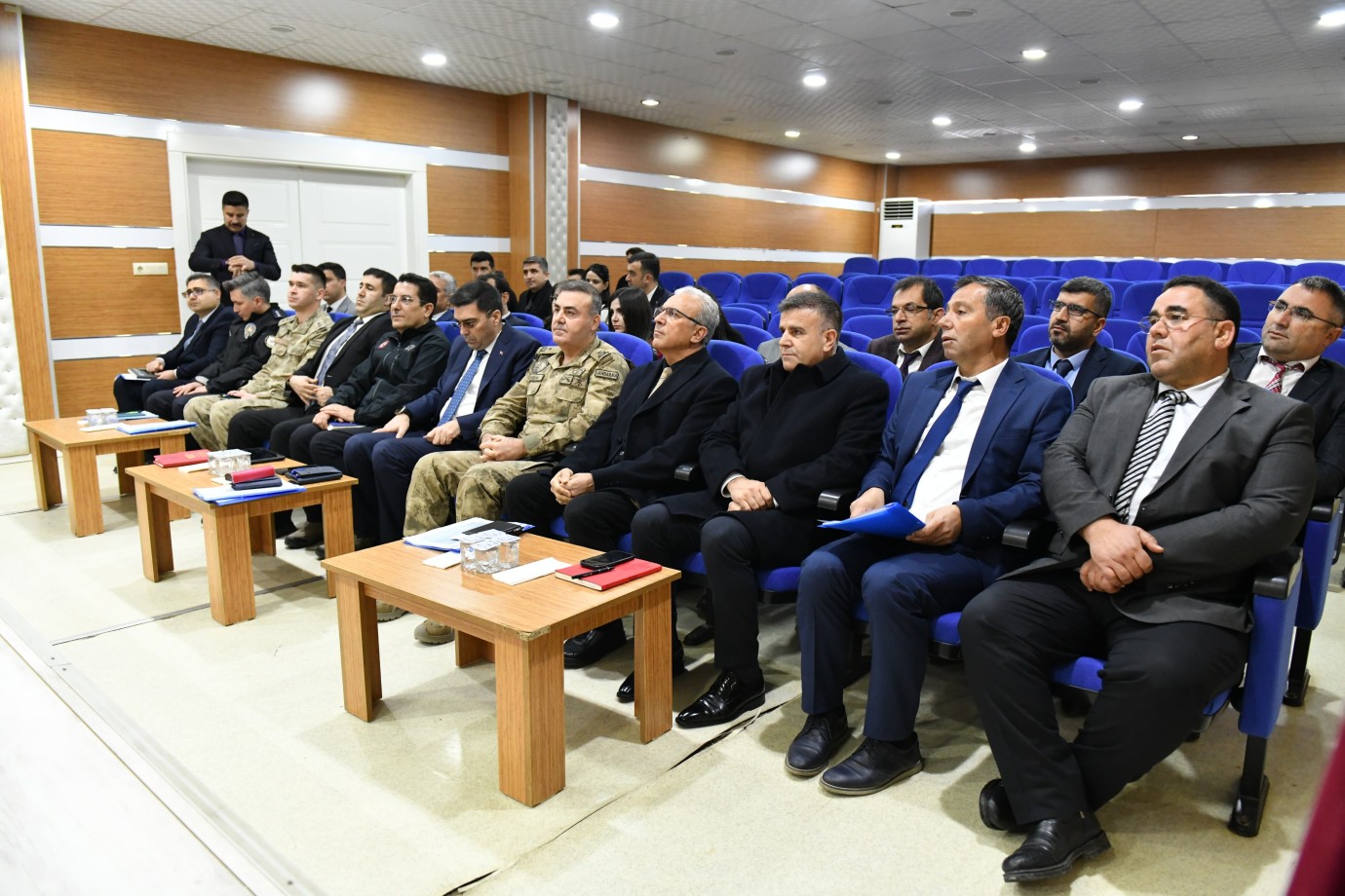 Şanlıurfa Valisi Halfeti’de İncelemelerde Bulundu