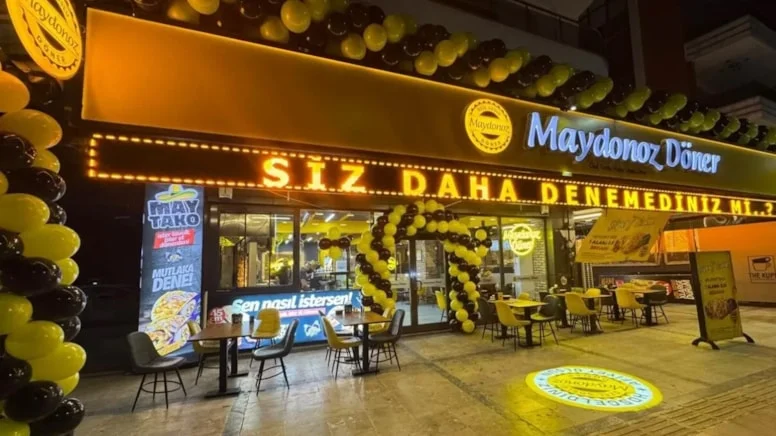 Maydonoz Döner'e operasyonun perde arkası: Binlerce kişinin sicil ve maaş kayıtları incelenmiş