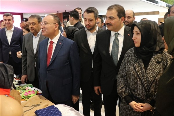 Başkan Canpolat: Kadınlarımzın eserlerini Türkiye’ye ve dünya’ya tanıtacağız