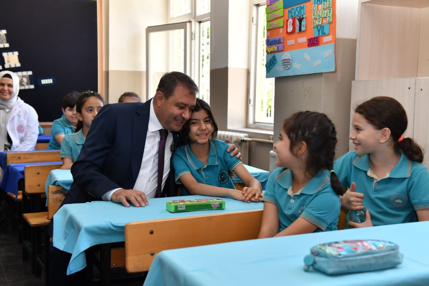 *VALİ ŞILDAK; “EĞİTİMDEN MAHRUM BIRAKILMIŞ BİR TEK ÇOCUĞUMUZ BİLE KALMASIN”*