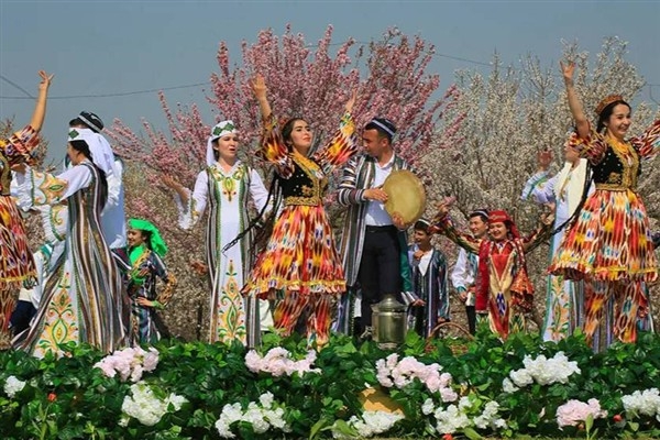 Putin, Orta Asya, Orta Doğu ve Kafkasya halklarının Nevruz Bayramı'nı kutladı