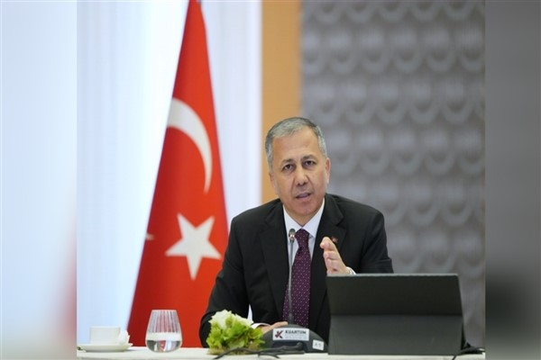 Yerlikaya: Bayram tatilinin ilk 2 gününde 19 vatandaşımız hayatını kaybetti