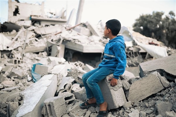 UNRWA: Yerinden edilmiş ailelere insani yardım sağlamak için ortaklarımızla çalışıyoruz