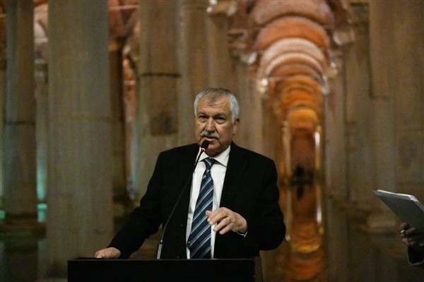 Başkan Karalar, Türkiye-Almanya Kardeş Şehirler Zirvesi'ne katıldı