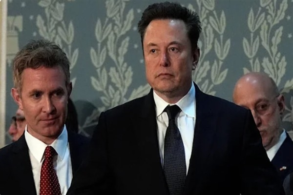Tesla ihbarcısı, Elon Musk'a karşı hukuk mücadelesini kazandı