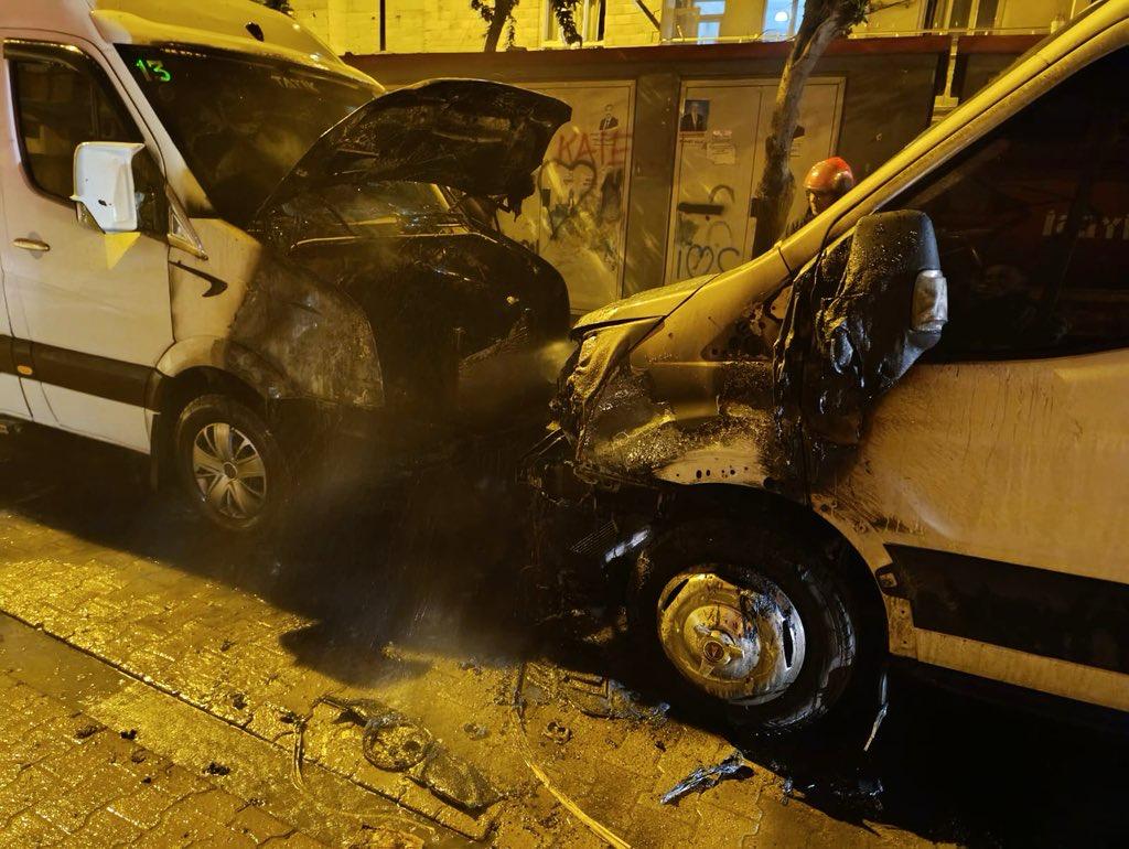 Eyyübiye’de Park Halindeki 9 Araç Yandı
