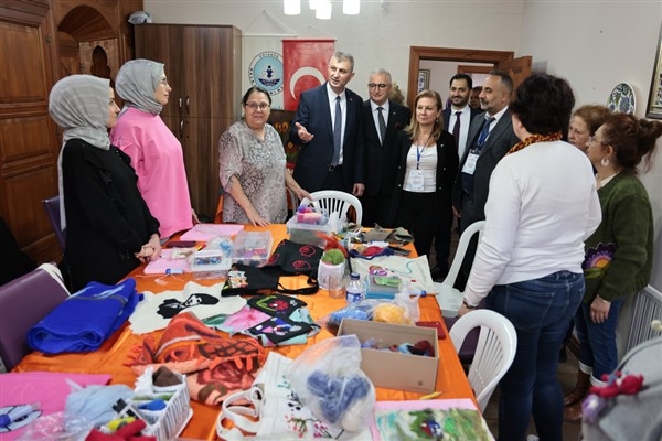 UCLG-MEWA heyeti Kütahya'daki tarihi ve kültürel değerler ile sosyal projeleri inceledi