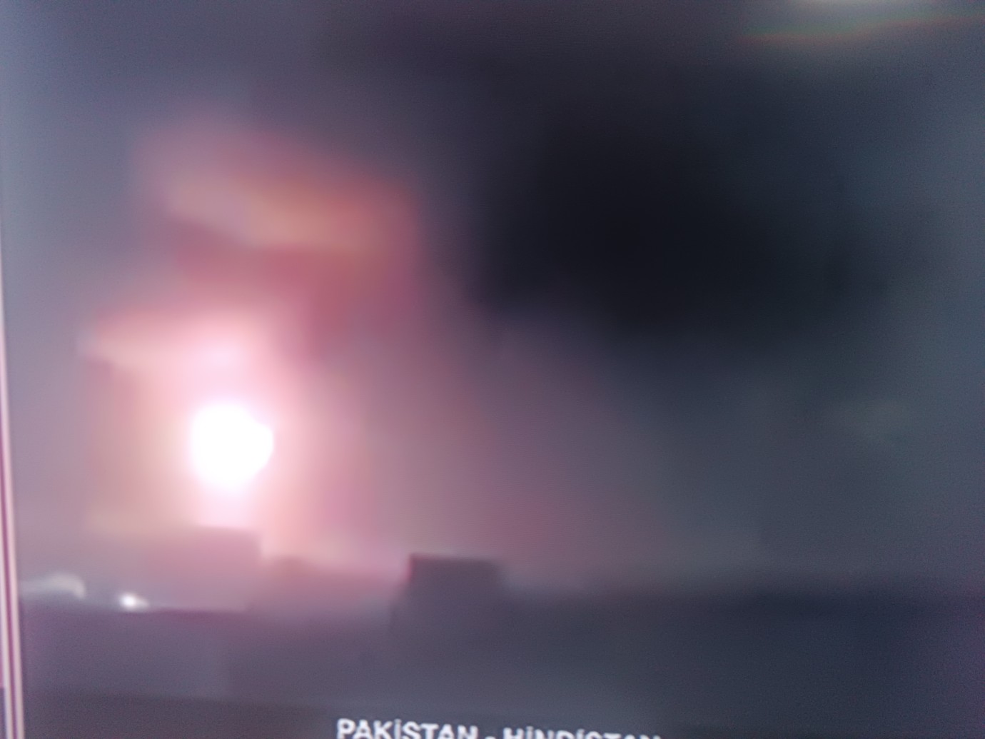 Hindistan ile Pakistan Arasında Füze Gerilimi Tırmanıyor