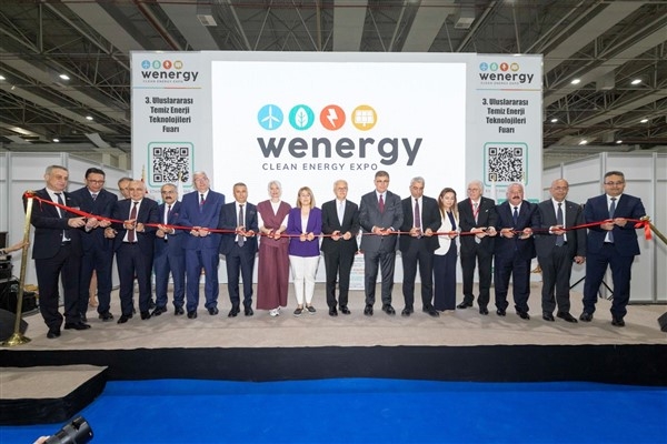 Başkan Tugay: İzmir enerjide Türkiye'nin başkenti olma yolunda ilerliyor
