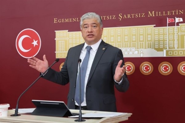 Kısacık, buğday alım fiyatını ve çiftçilerin sulama sorununu TBMM gündemine taşıdı